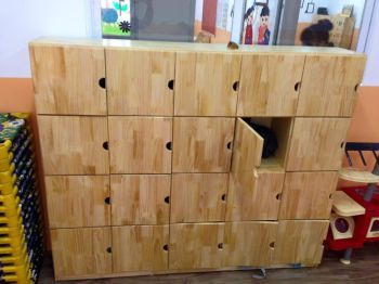 Tủ ba lô gỗ thông mộc